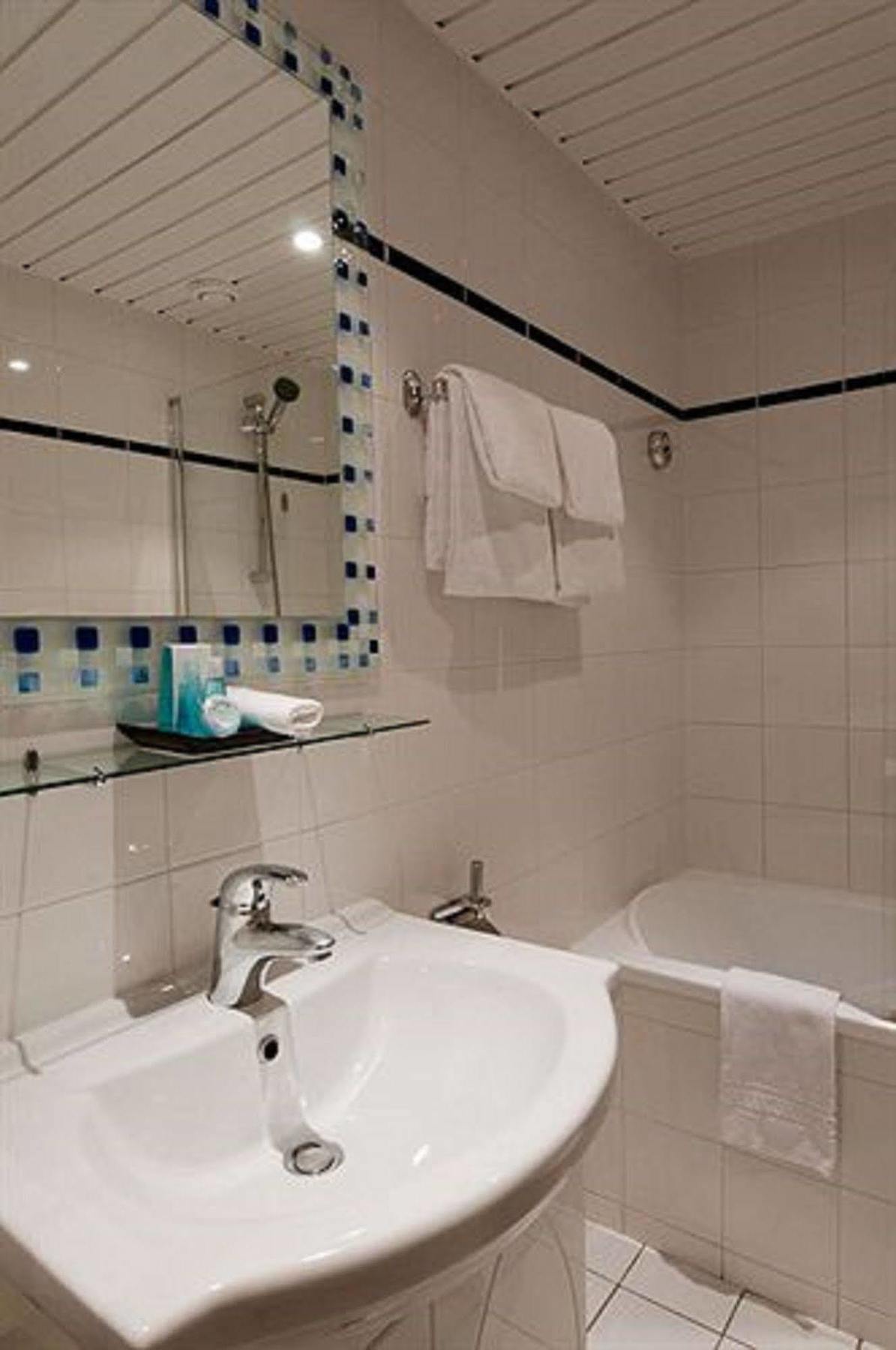 Hotel Opera Deauville Paris Exterior photo